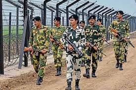 BSF Constable Recruitment 2022: BSF में इन पदों पर नौकरी पाने का सुनहरा मौका, 10वीं पास करें आवेदन, 67000 से अधिक होगी सैलरी