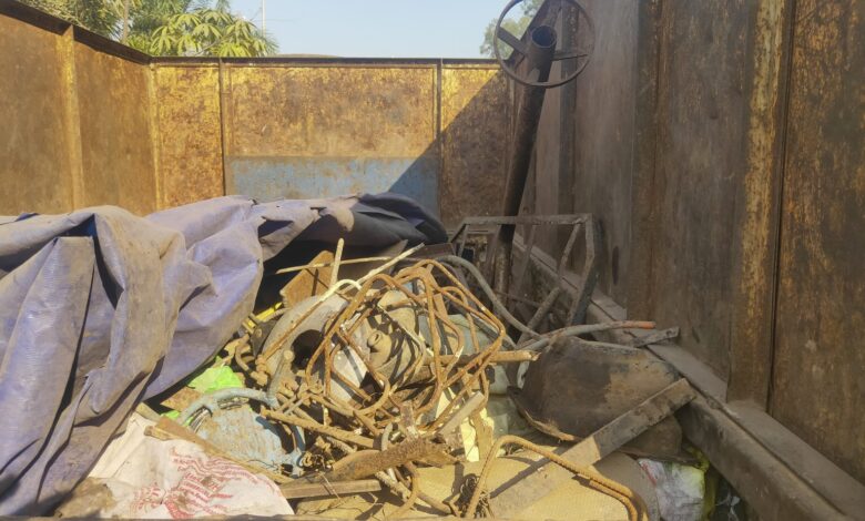 कबाड़ियों पर लगाम नहीं लगने से बढ़ी जामुल थाना क्षेत्र में चोरी की घटनाएं 1 कबाड़ियों पर लगाम नहीं लगने से बढ़ी जामुल थाना क्षेत्र में चोरी की घटनाएं