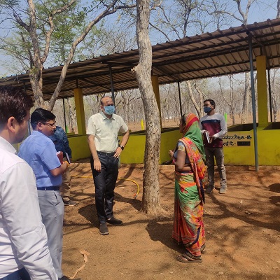 स्व सहायता समूह से जुड़ी प्रत्येक महिला की आय में बढ़ोत्तरी-कलेक्टर डॉ. भुरे... 1 स्व सहायता समूह से जुड़ी प्रत्येक महिला की आय में बढ़ोत्तरी-कलेक्टर डॉ. भुरे...