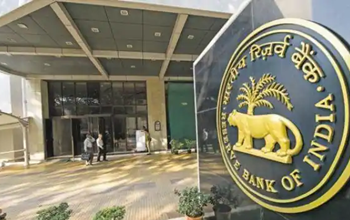 RBI का एक और एक्शन, 5 NBFC कंपनियों का लाइसेंस रद्द