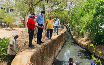 नाला सफाई के लिए निगम ने अपनाई हाईटेक पद्धति, निगम आयुक्त प्रकाश सर्वे ने निरीक्षण कर लिया जायजा...