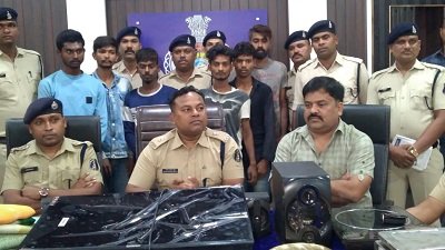 दुर्ग क्षेत्र में घटित नकाबजनी के 05 मामलो का हुआ खुलासा, 06 आरोपी पुलिस के गिरफ्तार...