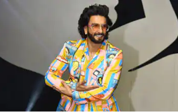 Ranveer Singh Photo Shoot: विवादों के बीच रणवीर सिंह ने फिर से करा लिया फोटोशूट, मिनटों में वायरल हुईं तस्वीरें...