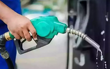 Petrol-Diesel Price: देश में सस्ता होने वाला है पेट्रोल-डीजल! कच्चे तेल की कीमतों में बड़ी राहत...