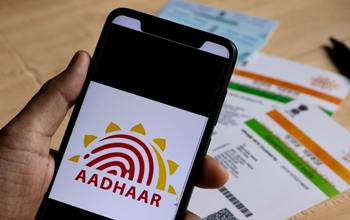 UIDAI ने लॉन्च किया नया चैटबॉट 'आधार मित्र', Aadhaar Card से जुड़े हर सवाल का जवाब मिलेगा मिनटों में...