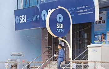 SBI का तोहफा, साल खत्म होने से पहले बैंक ने FD पर बढ़ाई ब्याज दरें, चेक करें अब कितना मिलेगा रिटर्न