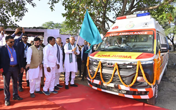 मुख्यमंत्री ने हरी झंडी दिखाकर जिले के सभी विकास खंडों में मोबाइल मेडिकल यूनिट की दी सौगात