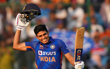 Shubman Gill Double Century: शुभमन का दोहरा शतक पूरा कराने में इस खिलाड़ी ने दी थी कुर्बानी, अब हुआ बड़ा खुलासा...