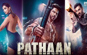 Pathaan की बॉक्स ऑफिस पर दादागिरी, पहले दिन 100 करोड़ कमाने वाली बनी पहली हिंदी फिल्म! War-KGF2 को छोड़ा पीछे