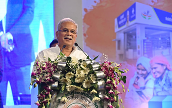 मुख्यमंत्री भूपेश बघेल ने नगरीय निकायों में विकास कार्यों के लिये एक हजार करोड़ रूपये देने की घोषणा की...