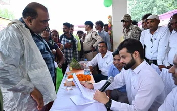 प्रशासन तुंहर द्वार के हर आवेदन के निराकरण पर हो रहा कार्य, हर आवेदनों के निराकरण को स्वयं देख रहे कलेक्टर 3 प्रशासन तुंहर द्वार के हर आवेदन के निराकरण पर हो रहा कार्य, हर आवेदनों के निराकरण को स्वयं देख रहे कलेक्टर