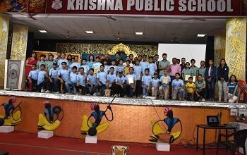 "के.पी.एस. नेहरू नगर, भिलाई में के.पी.एस. क्रिकेट एकेडमी एवार्डस नाइट का आयोजन..."
