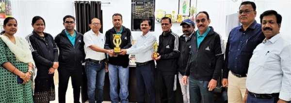 अन्तर्क्षेत्रीय पॉवर कंपनीज टेबल-टेनिस प्रतियोगिता में दुर्ग रीजन के विजेता बनने पर मुख्य अभियंता ने दी बधाई...