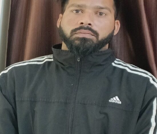 फेसबुक के माध्यम से दोस्ती फिर किया प्यार का इजहार, बातचीत बंद की तो दी ऐसी धमकी... 1 फेसबुक के माध्यम से दोस्ती फिर किया प्यार का इजहार, बातचीत बंद की तो दी ऐसी धमकी...