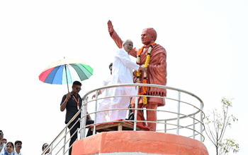 मुख्यमंत्री ने जैवविविधता पार्क में भारत रत्न पूर्व प्रधानमंत्री स्व. राजीव गांधी की प्रतिमा पर किया माल्यार्पण...