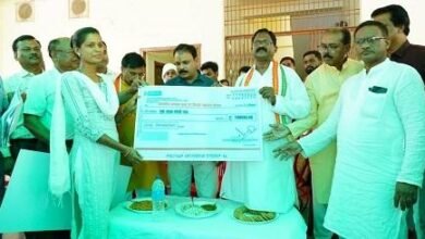 खाद्य मंत्री श्री भगत ने 100 से अधिक हितग्राहियों को दी 14.55 लाख रूपए की सहायता राशि...