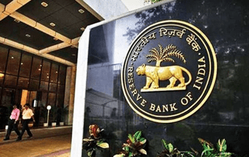 RBI ने लिया बड़ा फैसला, बैंक ग्राहकों की हो गई बल्ले-बल्ले! अब मिलेगी ये सुविधा...