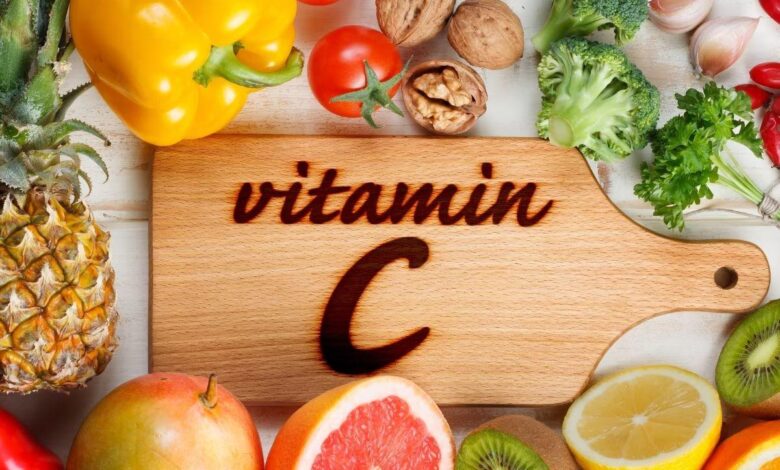 Vitamin C Deficiency: बच्चों में आसानी से हो जाती है विटामिन सी की कमी, उन्हें जरूर खिलाएं ये 6 फल 1 Vitamin C Deficiency: बच्चों में आसानी से हो जाती है विटामिन सी की कमी, उन्हें जरूर खिलाएं ये 6 फल