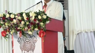 मुख्यमंत्री भूपेश बघेल ने समारोह को संबोधित करते हुए कहा कि यह हमारे लिए बहुत खुशी की बात है कि हमारे प्रधानमंत्री छत्तीसगढ़ के दौरे में आये हैं