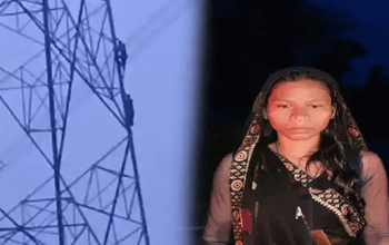 गर्लफ्रेंड चढ़ी हाईटेंशन टाॅवर पर, मनाने प्रेमी भी चढ़ गया...दोनों को 150 फीट बिजली टाॅवर में देख ग्रामीणों की थम गई सांसे