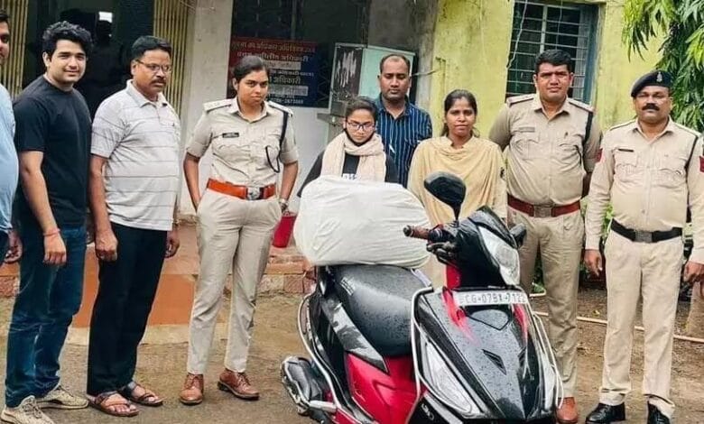 रायपुर से गांजा लेकर निकली युवती दुर्ग में पकड़ाई, पूछताछ जारी....