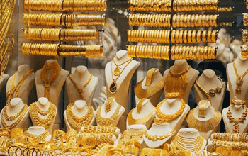 Gold Silver Price Today: 5100 रुपये सस्ता हो गया सोना, आज कीमतों में आई ताबड़तोड़ गिरावट, कर लें खरीदारी