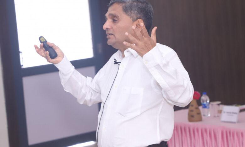 राज्य न्यायिक अकादमी द्वारा सफल तनाव प्रबंधन कार्यशाला का आयोजन... 1 राज्य न्यायिक अकादमी द्वारा सफल तनाव प्रबंधन कार्यशाला का आयोजन...