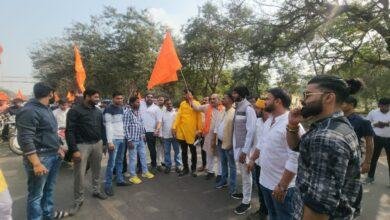 स्वामी विवेकानंद जयंती पर विधायक ललित चंद्राकर ने युवा चेतना रैली को दिखाई हरी झंडी...