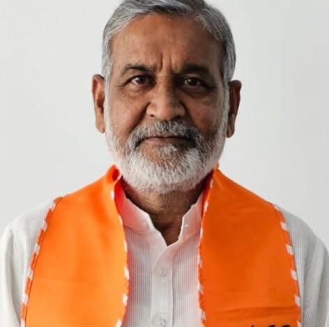 भूपेश बघेल में अगर दम है तो दुर्ग लोकसभा से लड़े चुनाव - ब्रजेश बिचपुरिया... 1 भूपेश बघेल में अगर दम है तो दुर्ग लोकसभा से लड़े चुनाव - ब्रजेश बिचपुरिया...
