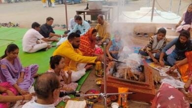 महाअष्टमी पर निगम परिसर माँ दुर्गा मंदिर में हुआ हवन-पूजन, सुख समृद्धि की कामना...