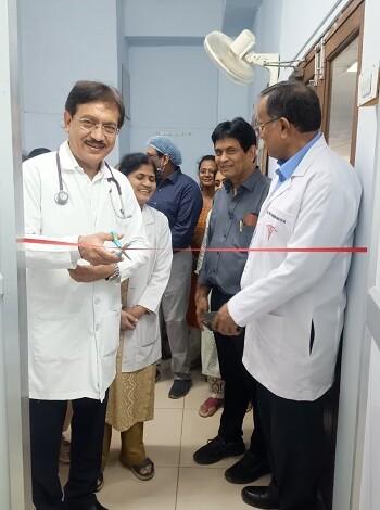 जेएलएन अस्पताल में उन्नत ऑप्टिकल बायोमेट्री, पेरीमेट्री और फेकोइमल्सीफिकेशन मशीनों का उद्घाटन... 3 जेएलएन अस्पताल में उन्नत ऑप्टिकल बायोमेट्री, पेरीमेट्री और फेकोइमल्सीफिकेशन मशीनों का उद्घाटन...
