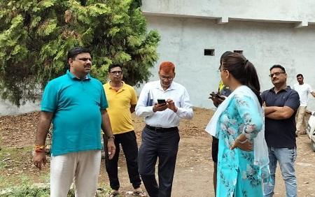 सिटी क्लब में बनेगा स्विमिंग पुल - विधायक गजेंद्र की पहल... 1 सिटी क्लब में बनेगा स्विमिंग पुल - विधायक गजेंद्र की पहल...