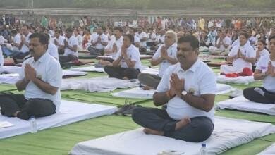 डिप्टी सीएम विजय शर्मा संग विधायक गजेंद्र ने किया सामूहिक योगाभ्यास...