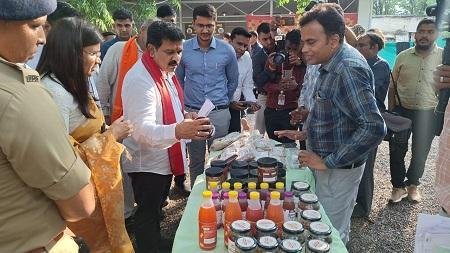 उप मुख्यमंत्री विजय शर्मा ने मिलेट कैफे का किया अवलोकन...
