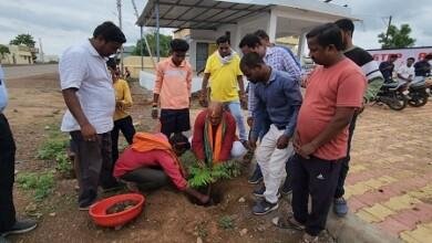विधायक ललित चंद्राकर ने पेड़ लगाकर पर्यावरण संरक्षण का लिया संकल्प ...