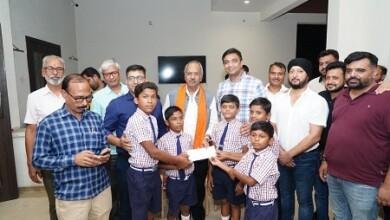 विद्यार्थियों को 4 लाख रुपए राशि की छात्रवृत्ति के चेक प्रदान किए: बृजमोहन अग्रवाल...