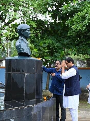 शहीद कौशल यादव की शहादत को देश और भिलाई हमेशा याद रखेगा- देवेंद्र यादव...