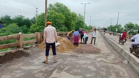 विधायक गजेंद्र यादव की पहल: गंजपारा पुलगांव रोड का पेंचवर्क शुरू...