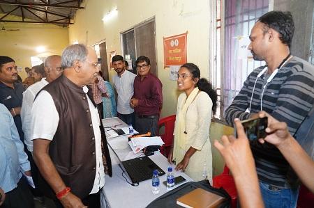 बिजली के बिल से बचने के लिए सूर्योदय योजना का लाभ उठा सकती है जनता: बृजमोहन अग्रवाल... 7 बिजली के बिल से बचने के लिए सूर्योदय योजना का लाभ उठा सकती है जनता: बृजमोहन अग्रवाल...