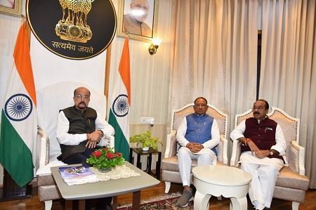 मनोनीत राज्यपाल रमेन डेका से मुख्यमंत्री श्री साय ने प्रदेश के विकास पर की चर्चा... 7 मनोनीत राज्यपाल रमेन डेका से मुख्यमंत्री श्री साय ने प्रदेश के विकास पर की चर्चा...