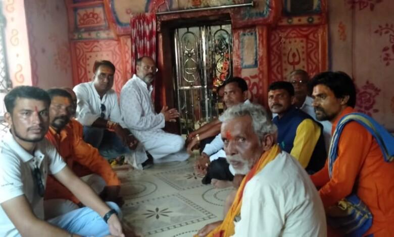 भाजपा जिलाध्यक्ष जितेंद्र वर्मा कांवरिया सावन मेला में शामिल होकर भगवान शिव की आराधना की... 1 भाजपा जिलाध्यक्ष जितेंद्र वर्मा कांवरिया सावन मेला में शामिल होकर भगवान शिव की आराधना की...