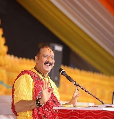 शिव महापुराण के सांतवें और अंतिम दिन शिव भक्तों का जलसैलाभ: पंडित प्रदीप मिश्रा को सुनने जुटे लाखों श्रद्धालु...