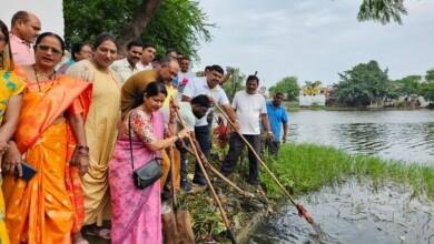 स्वच्छता ही सेवा कार्यक्रम में पहुँचे विधायक गजेंद्र यादव...