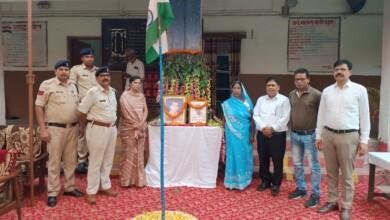 पुलिस स्मृति दिवस पर बीएसपी स्कूल में शहीद पुलिसकर्मियों को दी गई श्रद्धांजलि