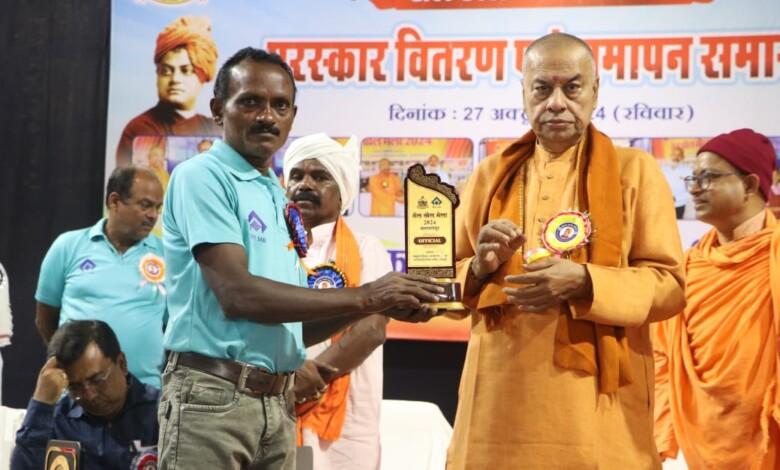 2024 में आयोजित कई मैराथन में भिलाई इस्पात संयंत्र के कर्मचारी ने लहराया जीत का परचम... 5 2024 में आयोजित कई मैराथन में भिलाई इस्पात संयंत्र के कर्मचारी ने लहराया जीत का परचम...