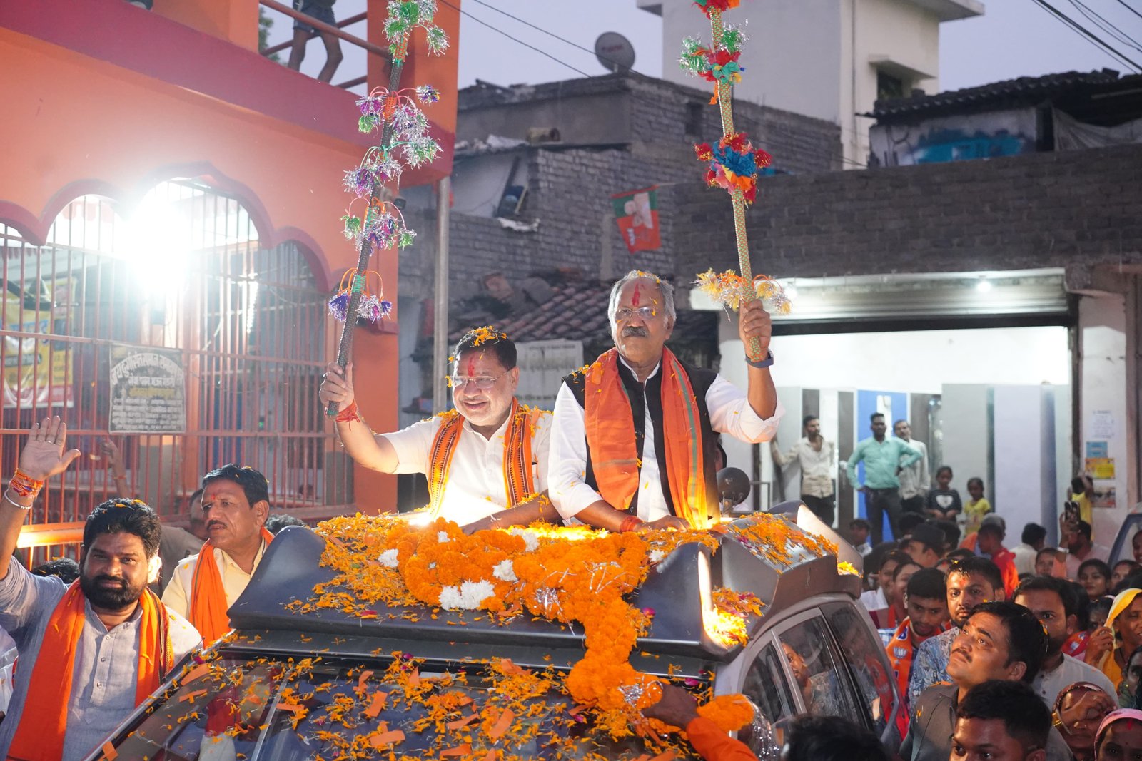 एक बार फिर भगवामय हुई रायपुर दक्षिण, सुनील सोनी के पक्ष में सांसद बृजमोहन ने चलाया सघन जनसंपर्क अभियान..