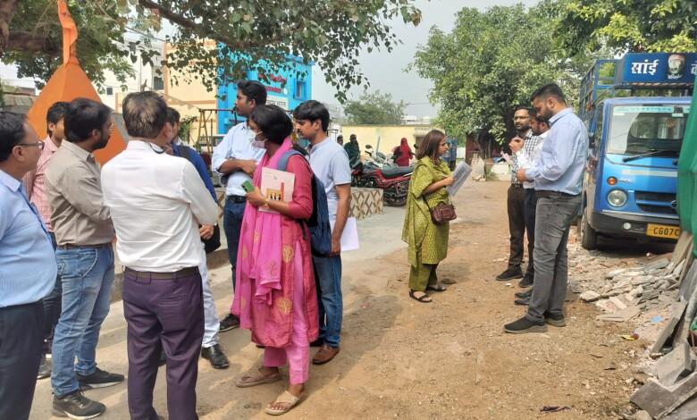 भारतीय प्रशासनिक सेवा के प्रशिक्षु अधिकारियों का जिला अस्पताल और रिसाली नगर निगम क्षेत्र का निरीक्षण