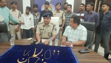 खुर्सीपार में चोरी का खुलासा, 3 आरोपी गिरफ्तार, 8 लाख के सोने-चांदी के जेवरात बरामद...