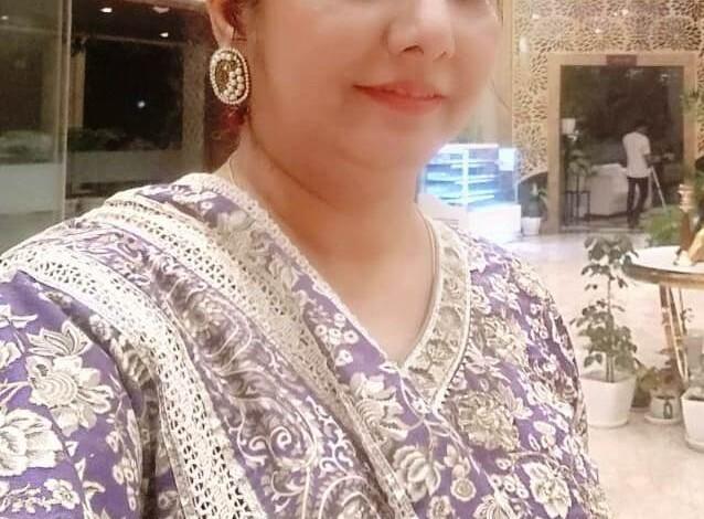 नेहरू आर्ट गैलरी में सुश्री रश्मि भल्ला द्वारा निर्मित पेंटिंग्स की एकल प्रदर्शनी का उद्घाटन.... 1 नेहरू आर्ट गैलरी में सुश्री रश्मि भल्ला द्वारा निर्मित पेंटिंग्स की एकल प्रदर्शनी का उद्घाटन....