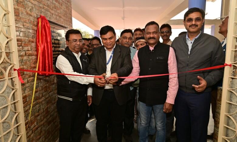 भिलाई इस्पात संयंत्र द्वारा नवीनीकृत इस्पात क्लब सेक्टर 7 का उद्घाटन... 3 भिलाई इस्पात संयंत्र द्वारा नवीनीकृत इस्पात क्लब सेक्टर 7 का उद्घाटन...